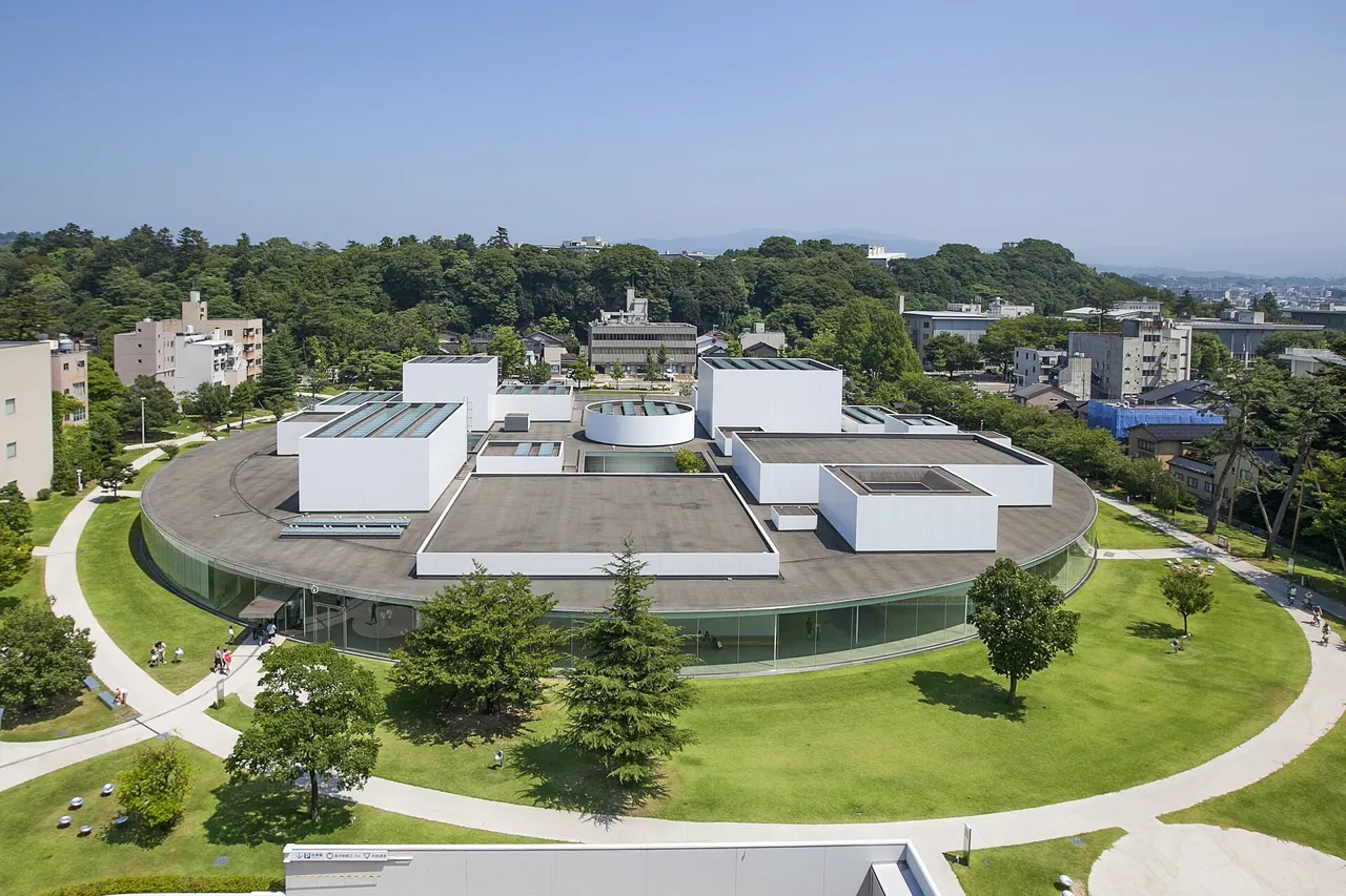 Exterior view of 21st Century Museum of Contemporary Art, Kanazawa