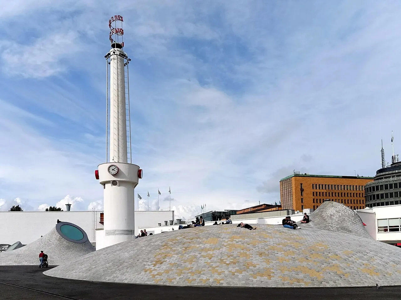 Exterior view of Amos Rex