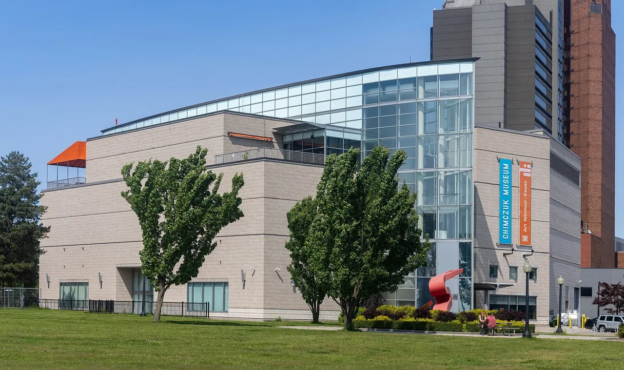 Exterior view of Art Windsor-Essex