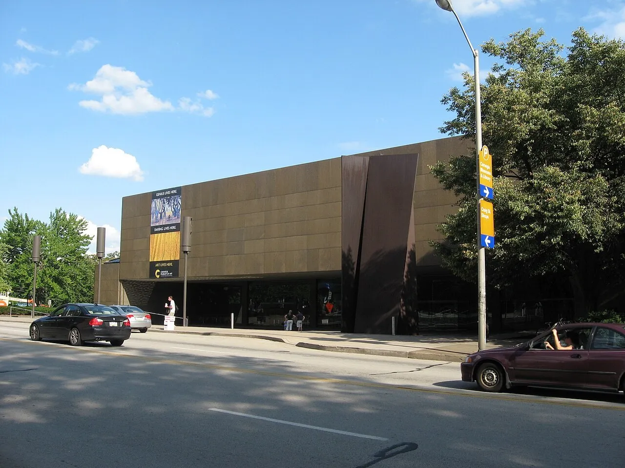 Exterior view of Carnegie Museum of Art
