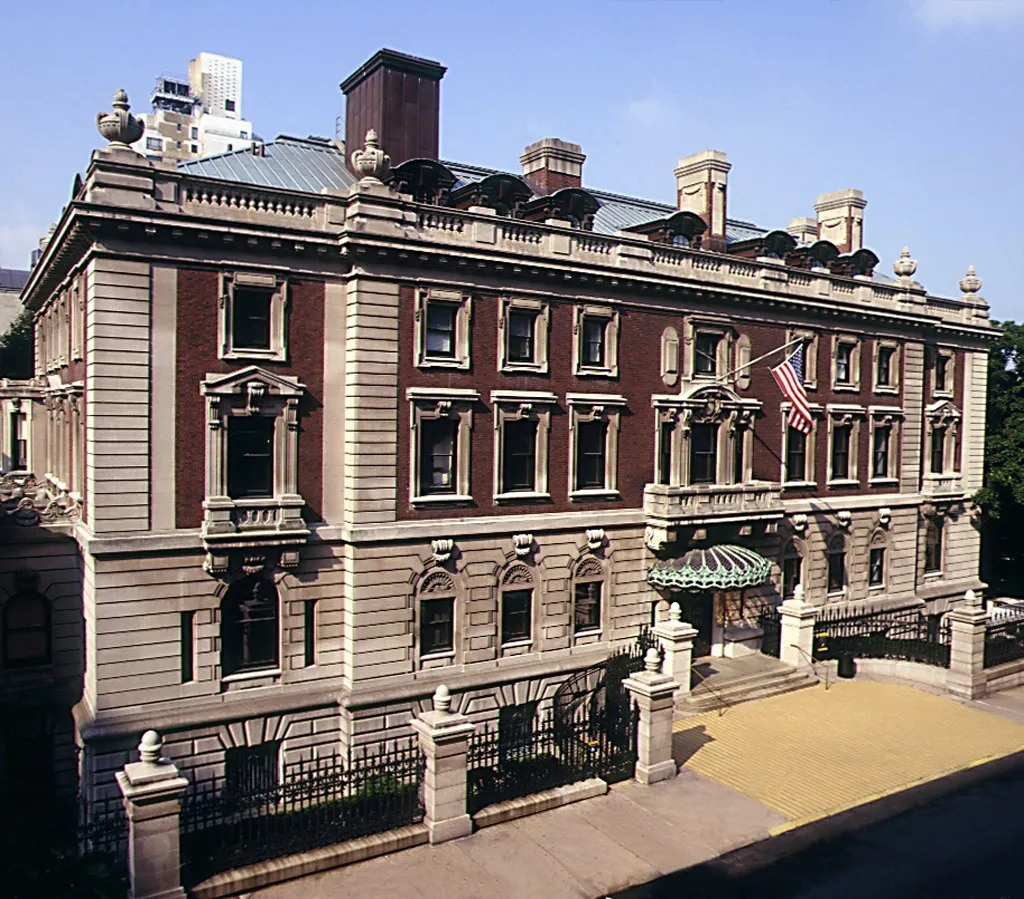 Exterior view of Cooper Hewitt, Smithsonian Design Museum