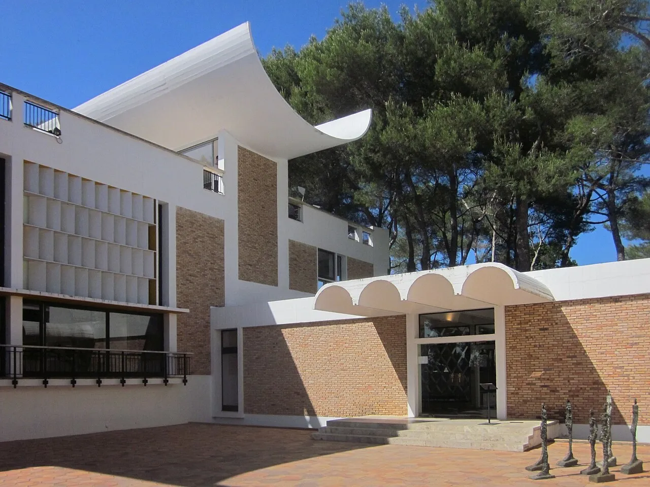 Exterior view of Fondation Maeght