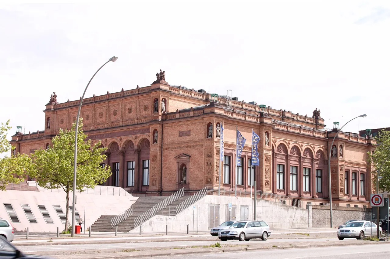 Exterior view of Hamburger Kunsthalle