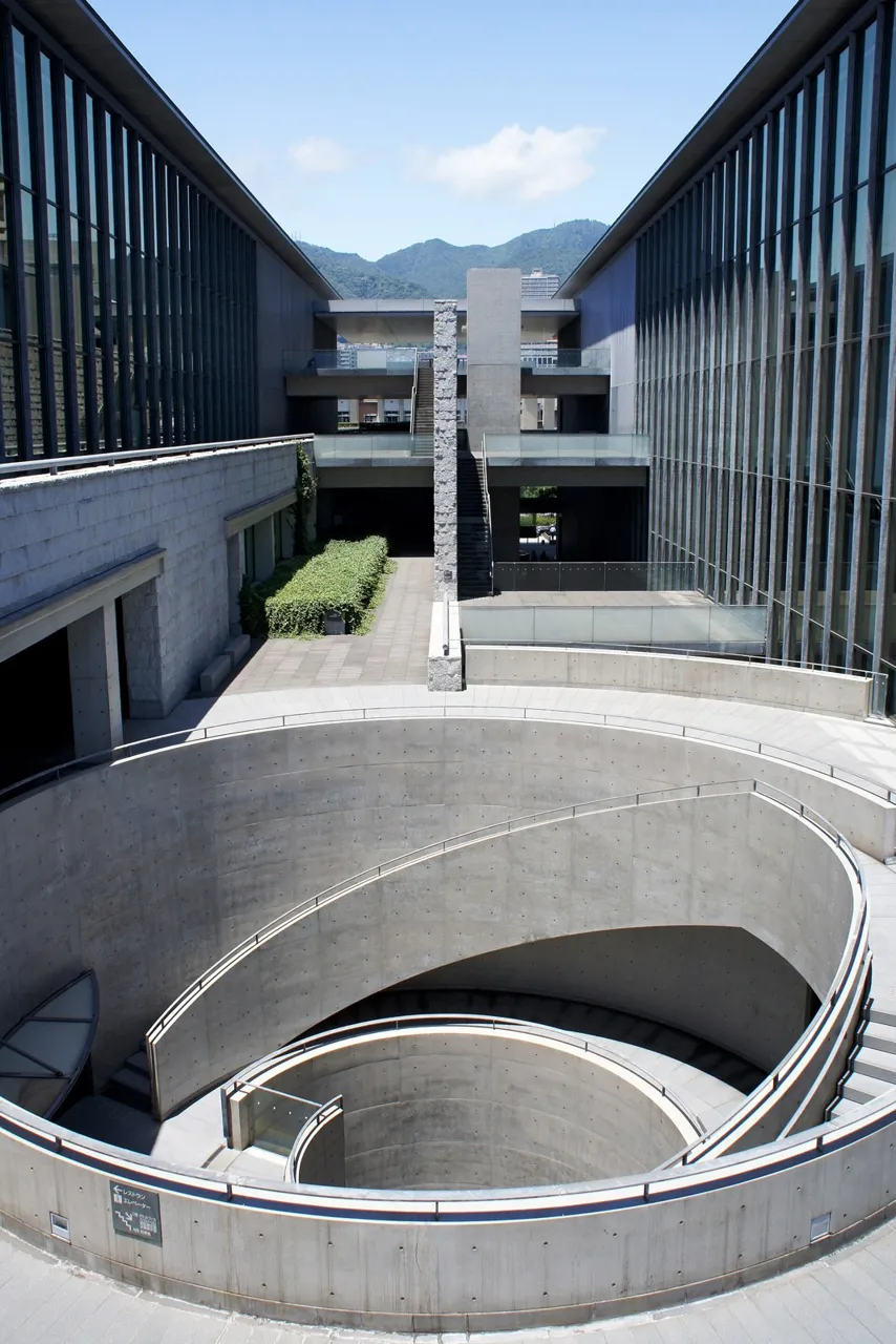 Exterior view of Hyogo Prefectural Museum of Art