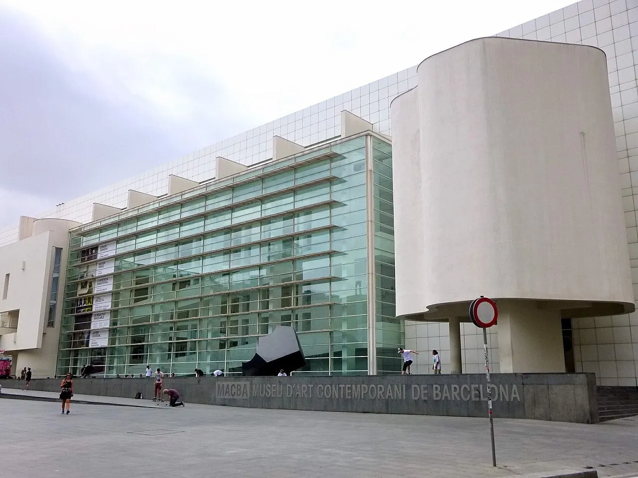 Exterior view of MACBA – Museu d'Art Contemporani de Barcelona