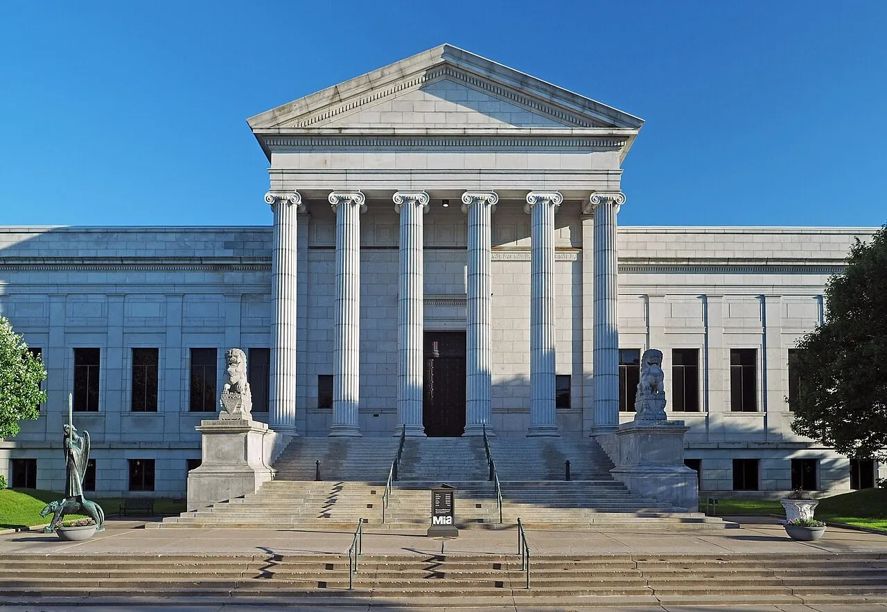 Exterior view of Minneapolis Institute of Art