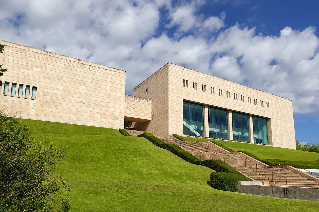 Exterior view of MOA Museum of Art