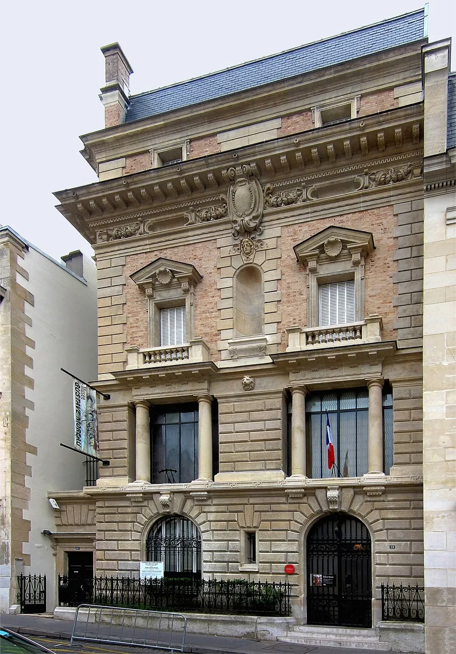 Exterior view of Musée Gustave Moreau