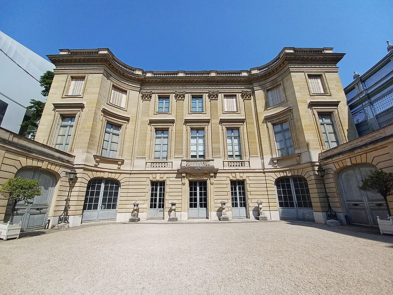 Exterior view of Musée Nissim de Camondo