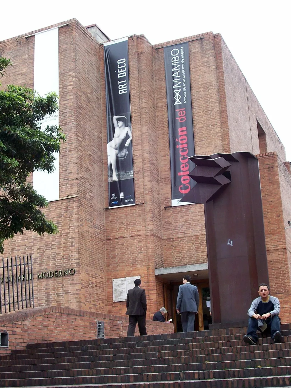 Exterior view of Museo de Arte Moderno de Bogotá (MAMBO)