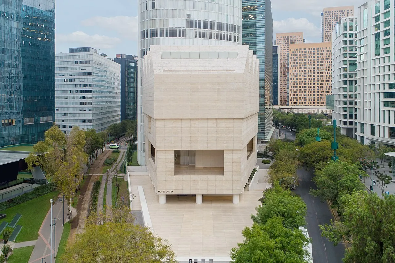 Exterior view of Museo Jumex