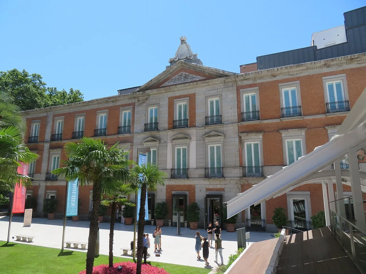 Exterior view of Museo Nacional Thyssen-Bornemisza