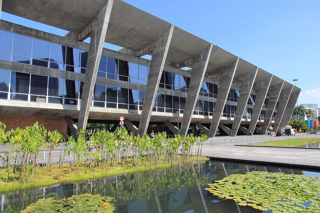 Exterior view of Museu de Arte Moderna do Rio de Janeiro (MAM Rio)