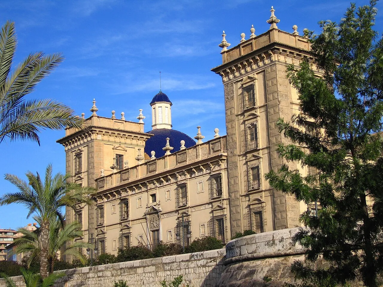 Exterior view of Museu de Belles Arts de València