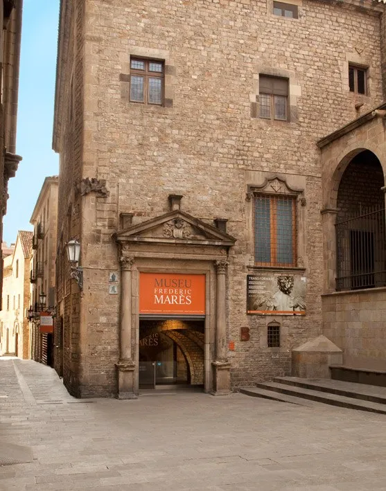 Exterior view of Museu Frederic Marès
