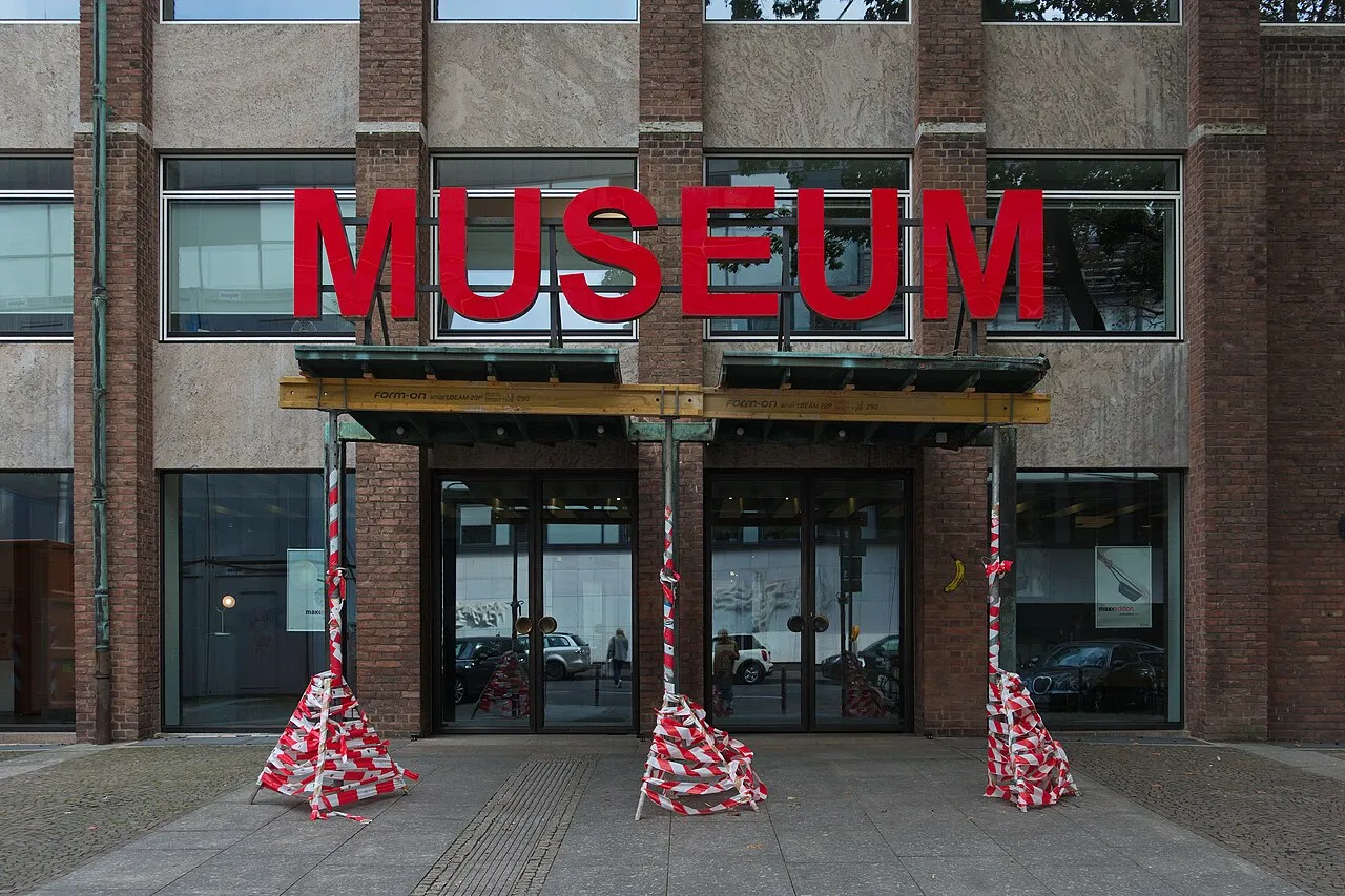 Exterior view of Museum für Angewandte Kunst Köln