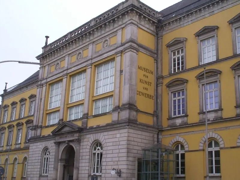 Exterior view of Museum für Kunst und Gewerbe Hamburg