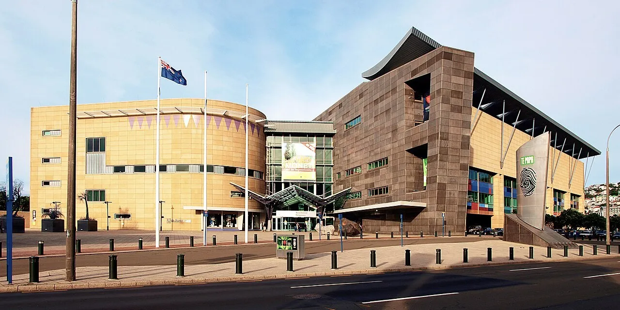 Exterior view of Museum of New Zealand Te Papa Tongarewa