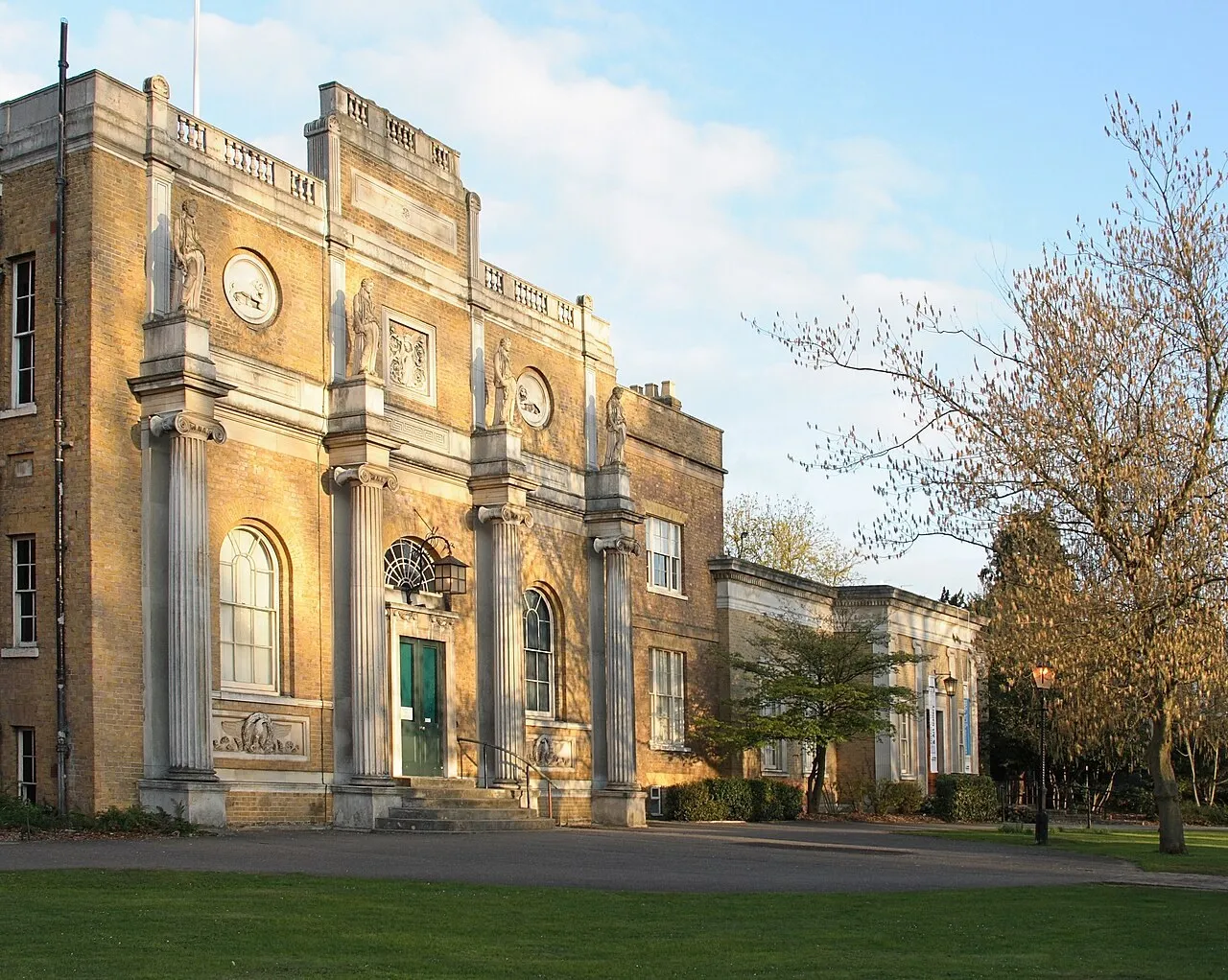 Exterior view of Pitzhanger Manor & Gallery