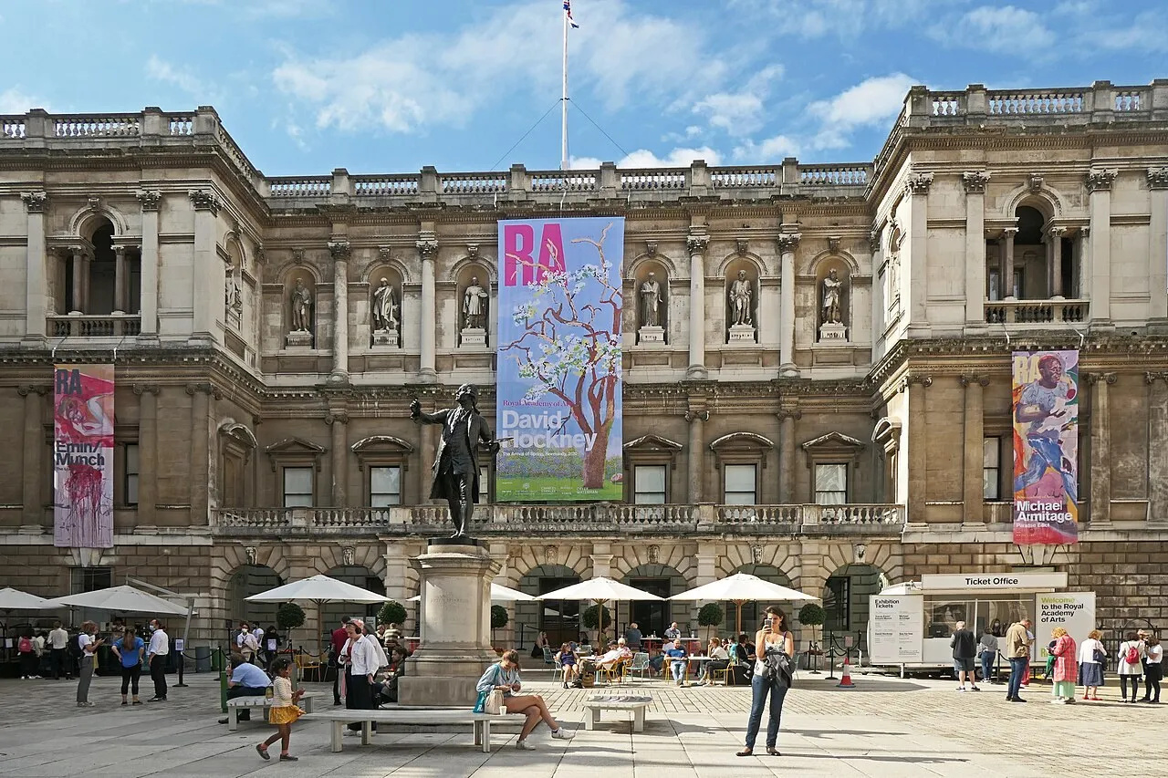 Exterior view of Royal Academy of Arts