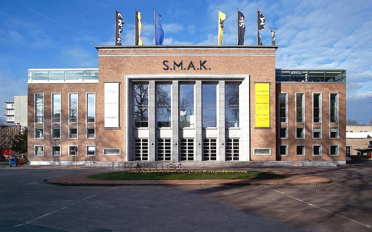 Exterior view of S.M.A.K.