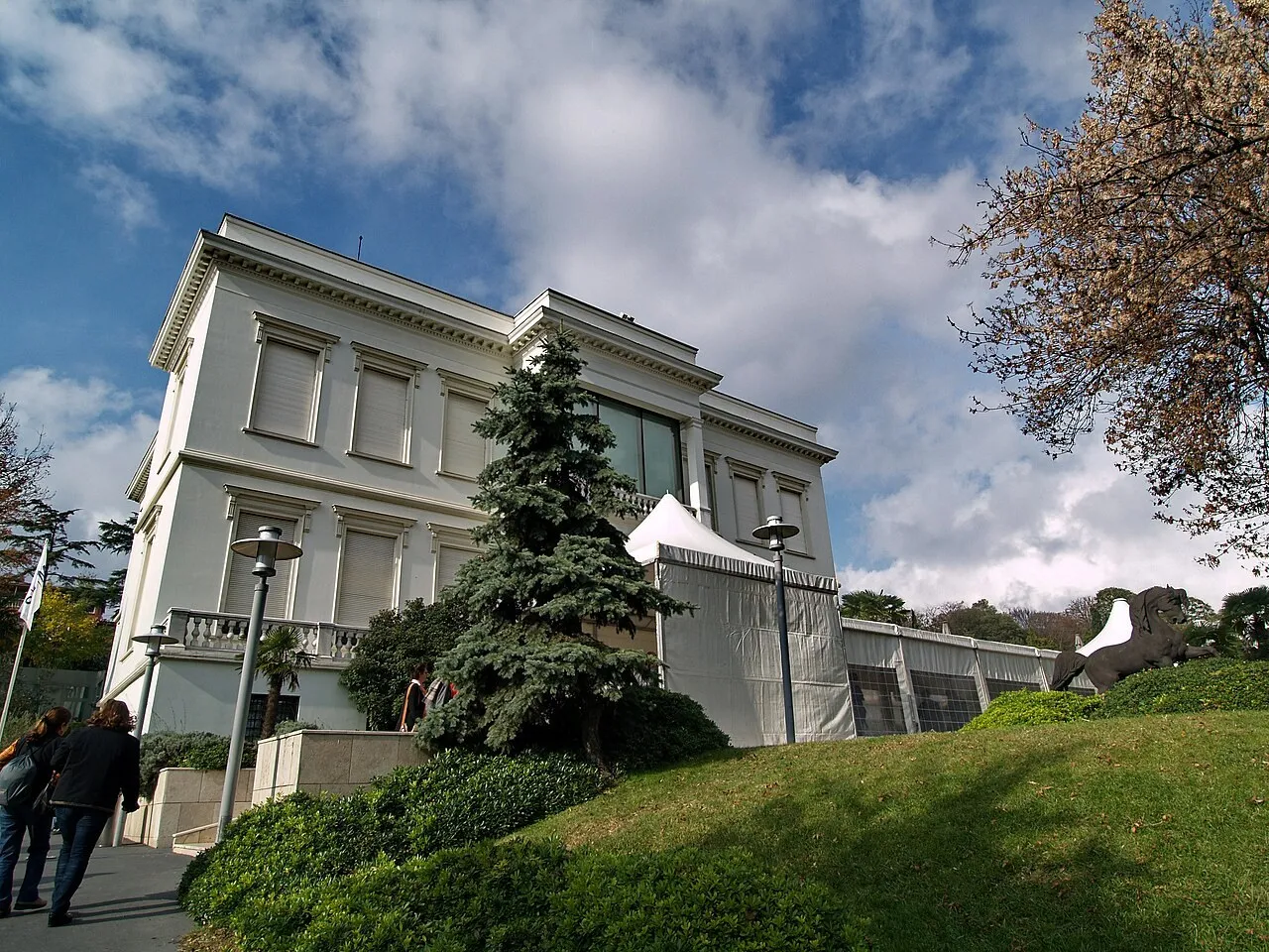 Exterior view of Sakıp Sabancı Museum