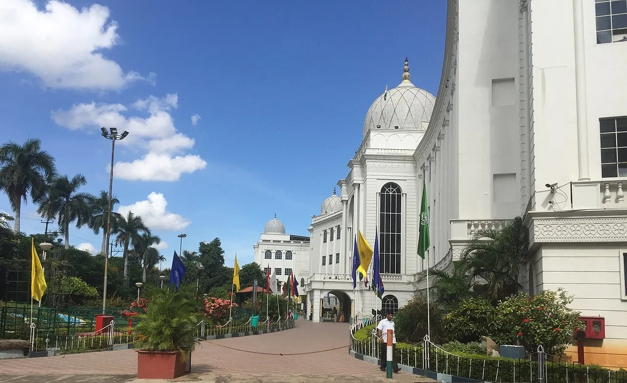 Exterior view of Salar Jung Museum