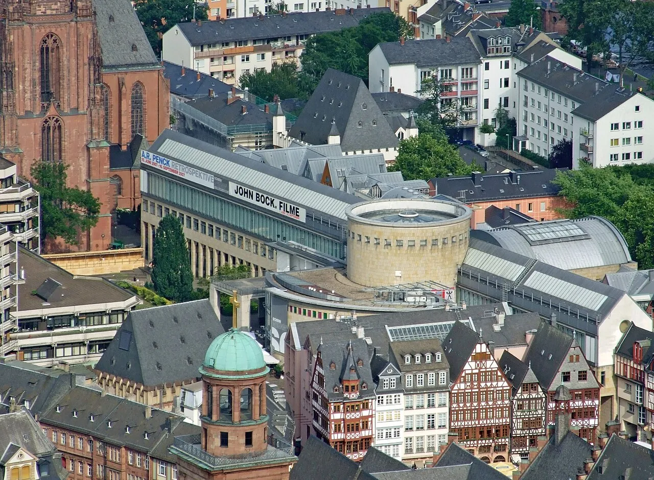 Exterior view of Schirn Kunsthalle Frankfurt