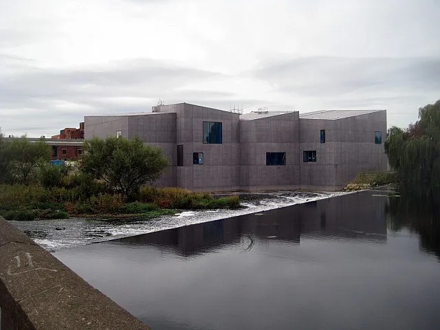Exterior view of The Hepworth Wakefield