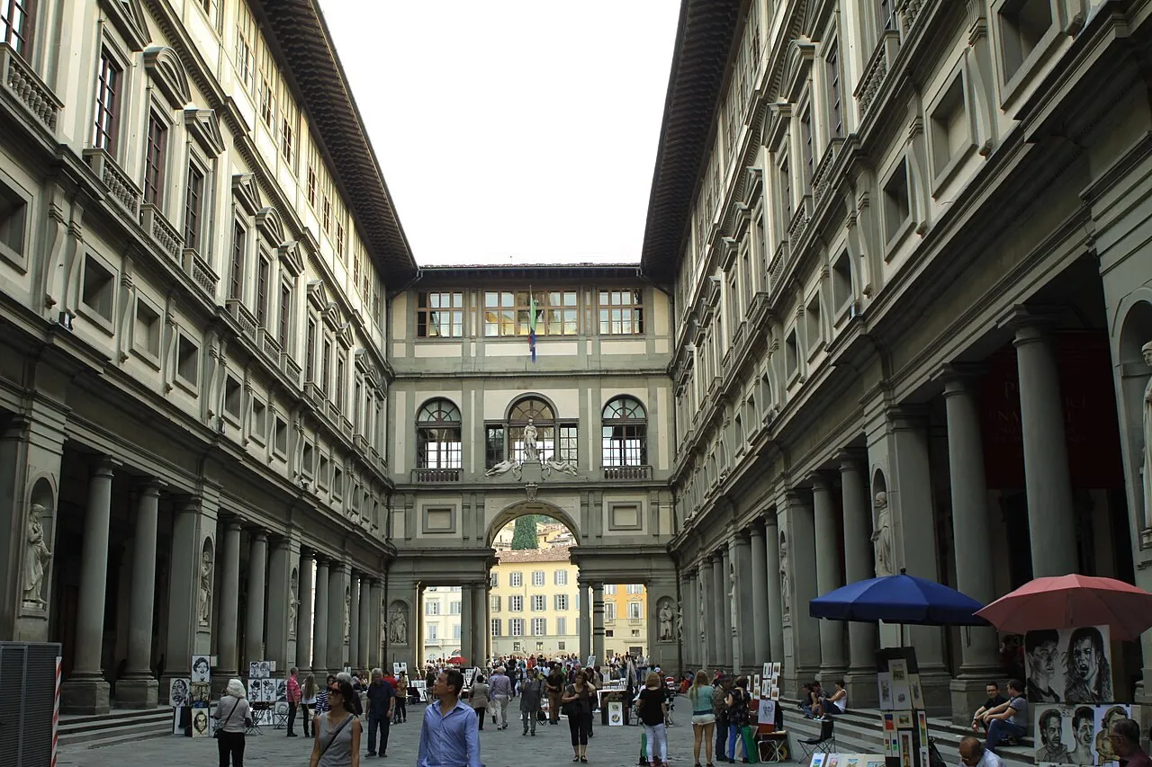 Exterior view of Uffizi Galleries