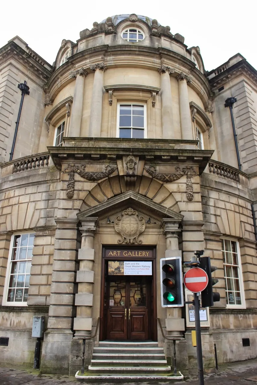 Exterior view of Victoria Art Gallery